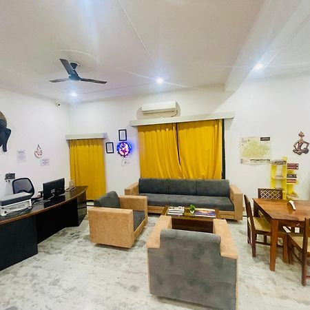 La Curcuma Luxury Homestay Khajurāho Exterior foto